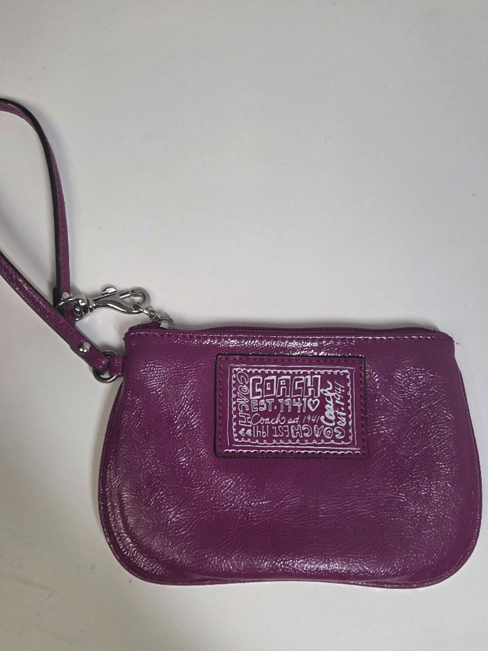 Vintage Coach Poppy Patent Leather Wristlet Magenta Purple Zip Pouch Est 1941 U